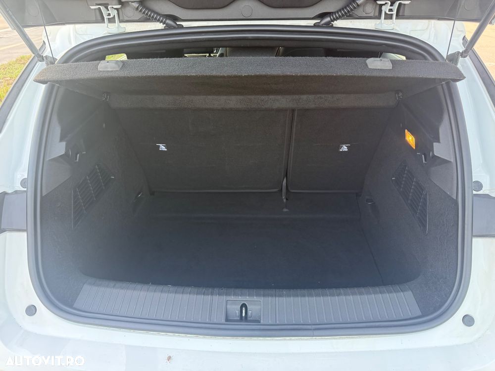 Renault Megane E-TECH 60 kWh 130 CP Evolution - 19