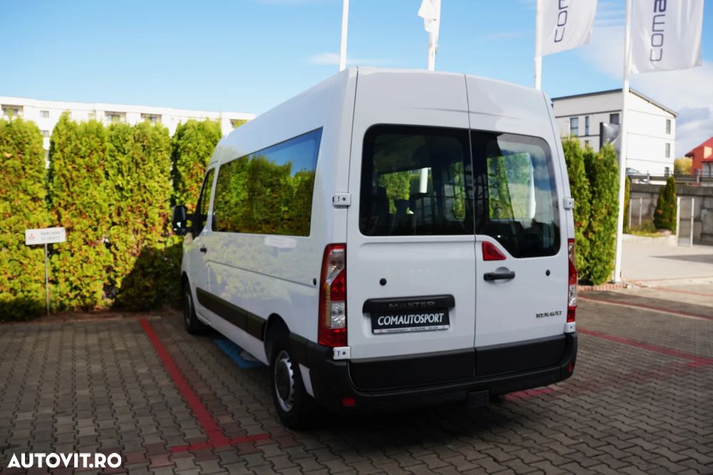 Renault MASTER L2H2 8+1 - 4