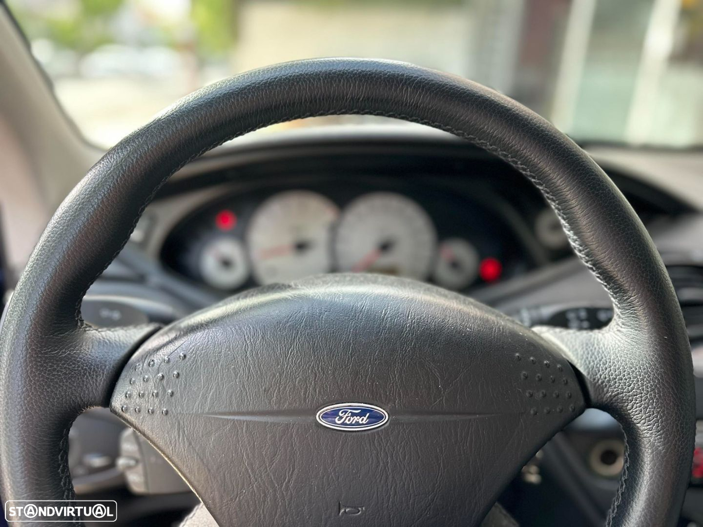 Ford Focus 2.0 ST 170 - 10