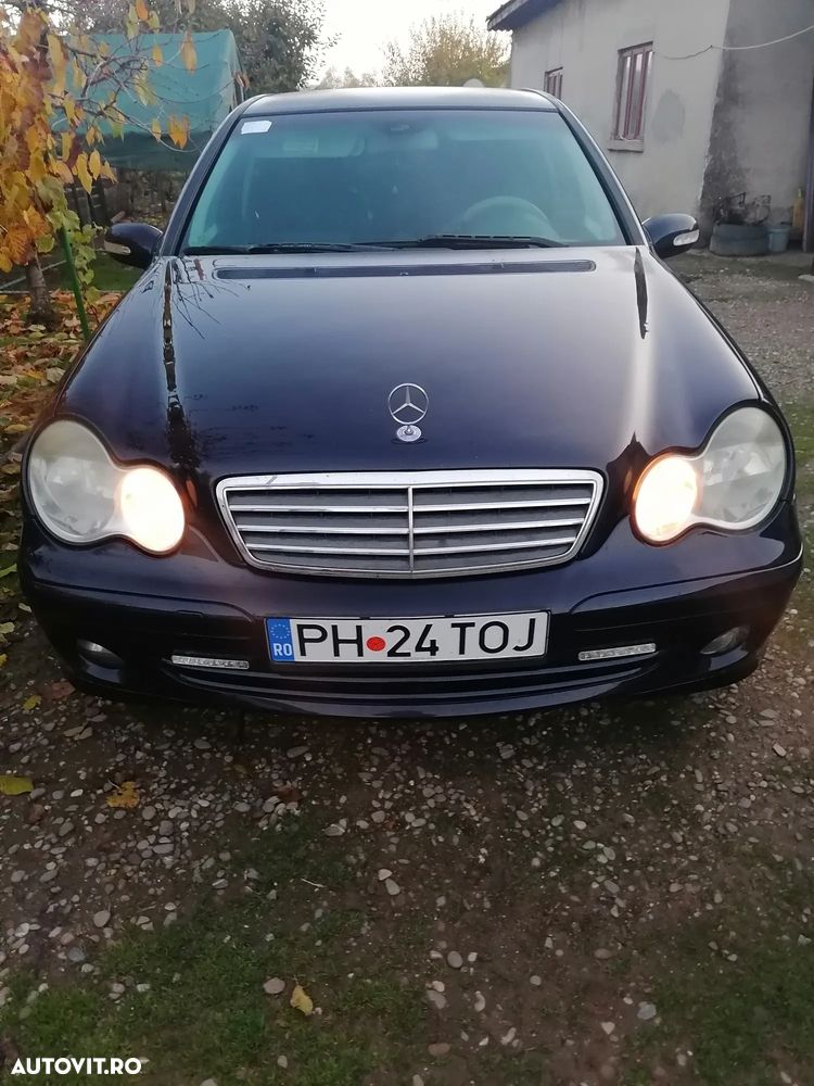 Mercedes-Benz C - 3