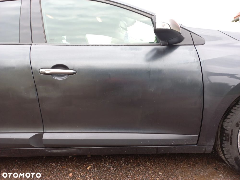 Renault Megane TCe 180 GT - 19