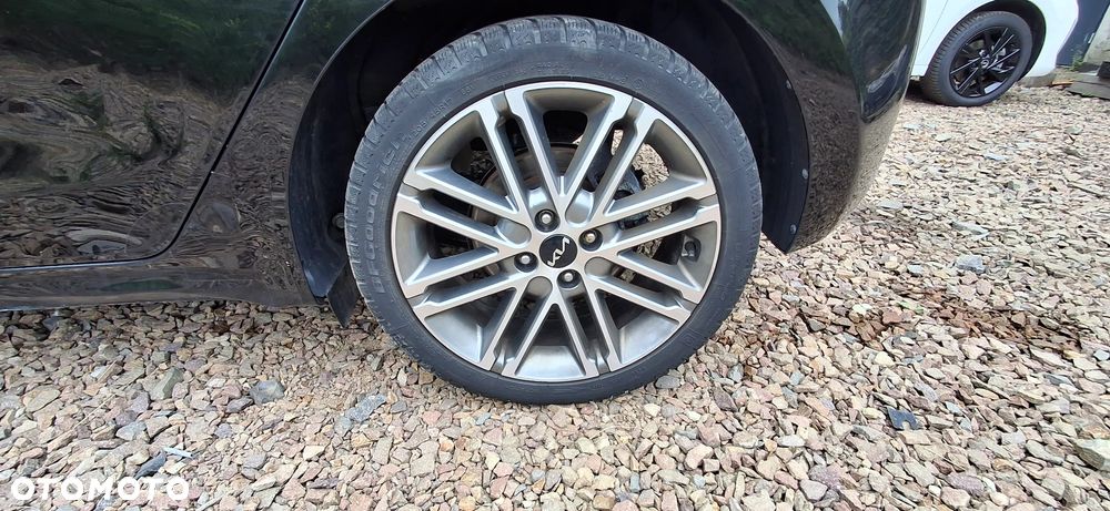Kia Rio 1.0 T-GDI 120 Mild-Hybrid DCT7 Platinum - 29