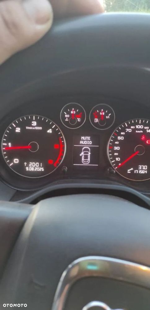Audi A3 3-drzwiowe 1.6 TDI DPF S line Sportpaket (plus) - 12