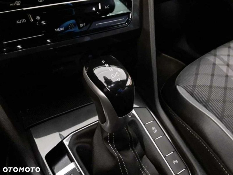 Volkswagen Tiguan 2.0 TDI SCR DSG R-Line - 7