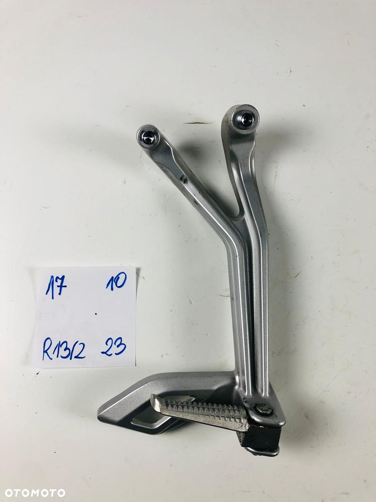 Yamaha YZF R125 18- set prawy pasażera - 1