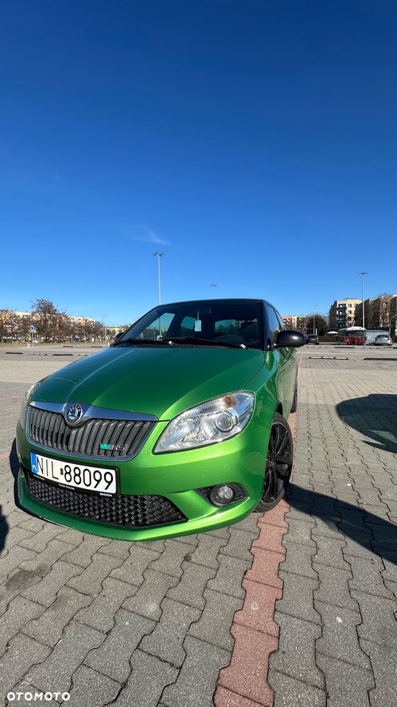 Skoda Fabia 1.4 TSI DSG RS - 14