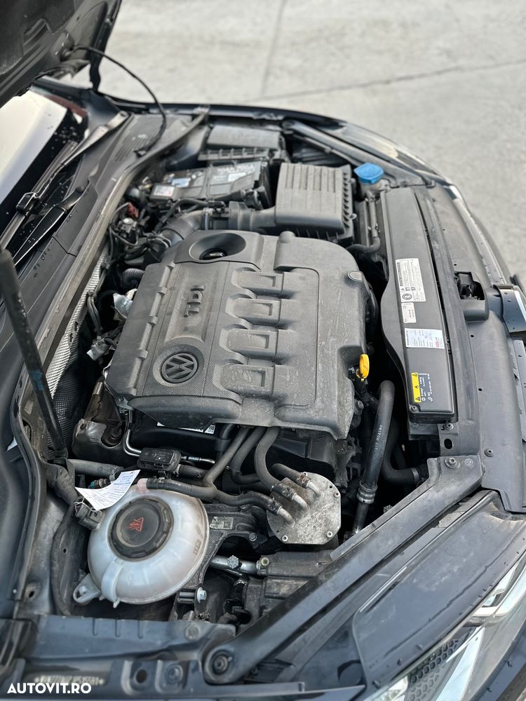 Volkswagen Golf - 19
