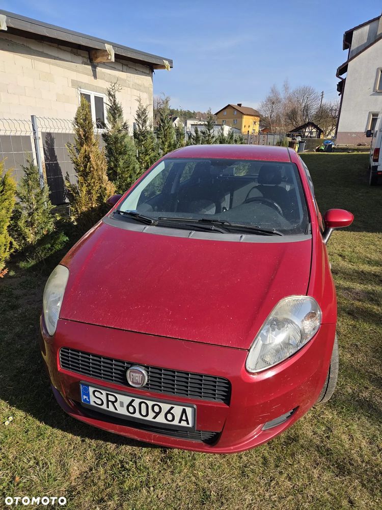 Fiat Grande Punto - 2