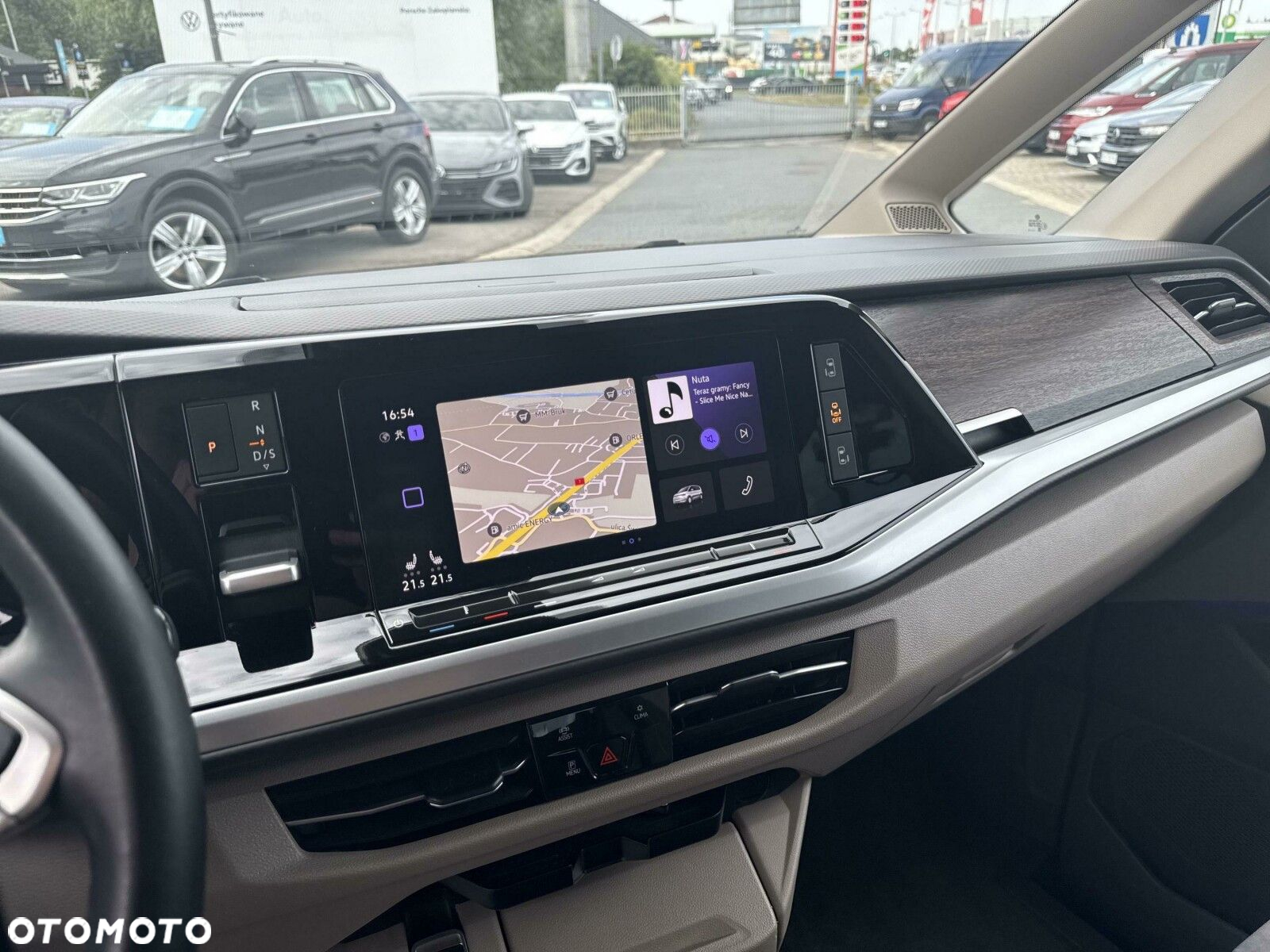 Volkswagen Multivan 2.0 TDI L1 Style DSG - 15