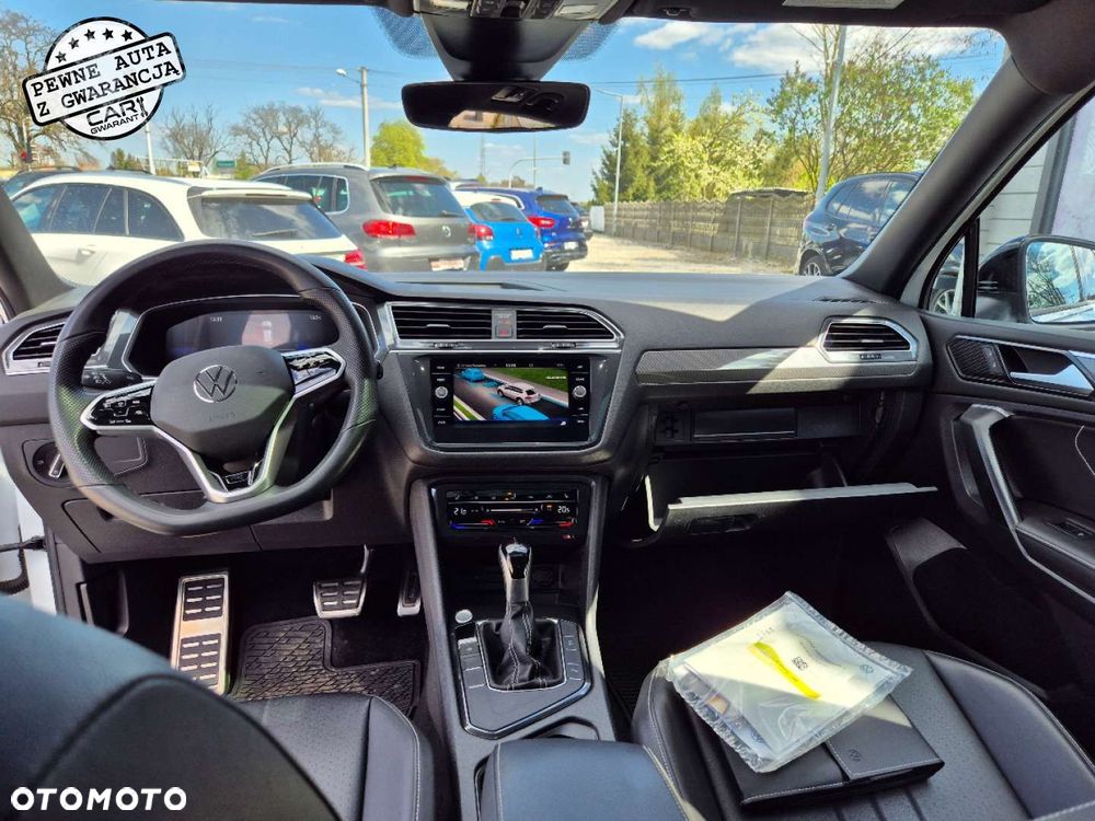 Volkswagen Tiguan - 32