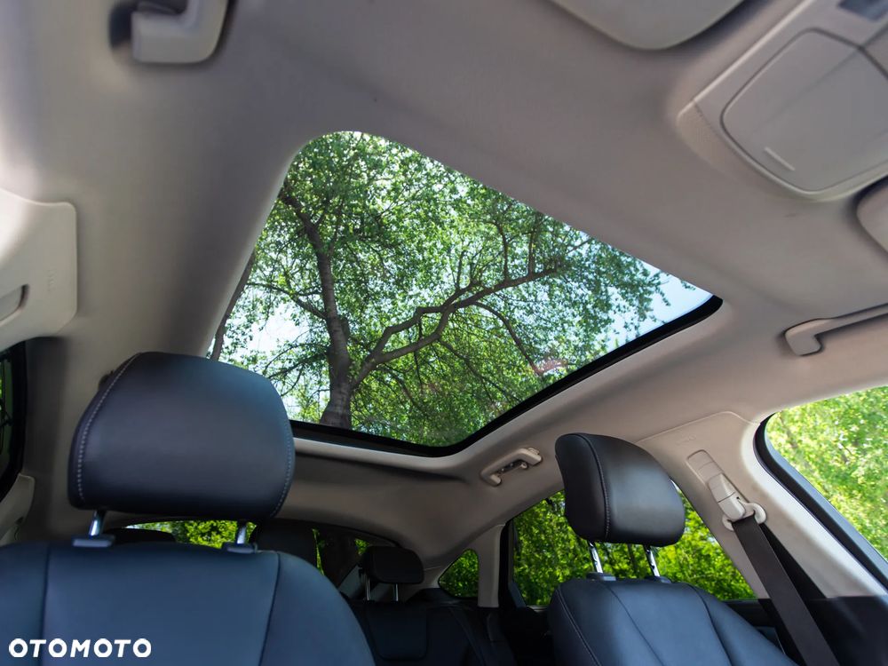 Ford Mondeo 2.0 TDCi Titanium PowerShift - 17