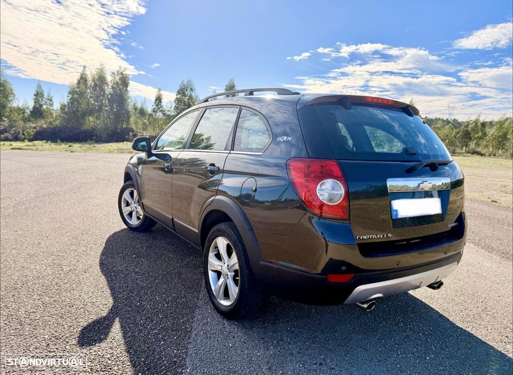 Chevrolet Captiva 2.0 VCDi Seven 7L - 4