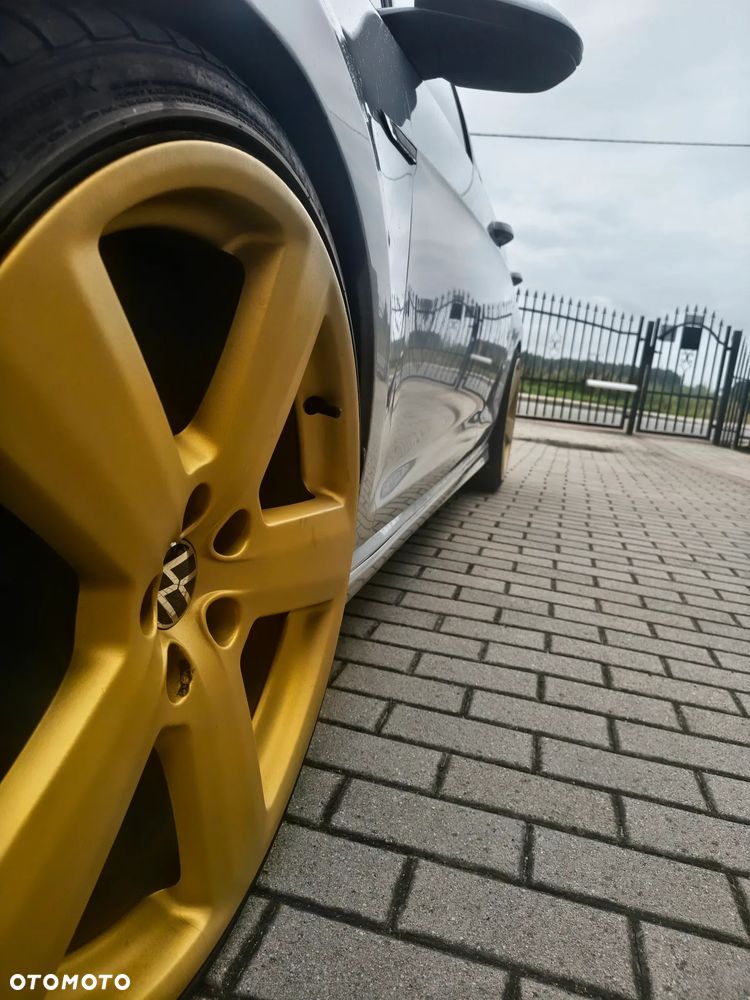Volkswagen Golf - 7