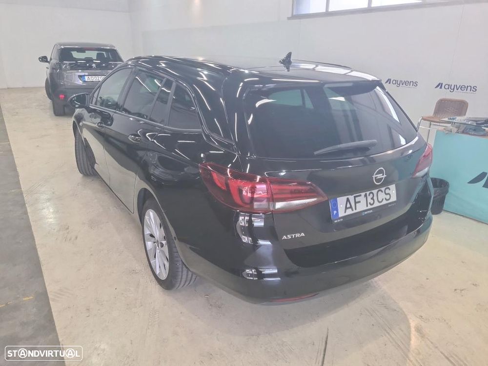 Opel Astra Sports Tourer 1.5 D Ultimate S/S - 2