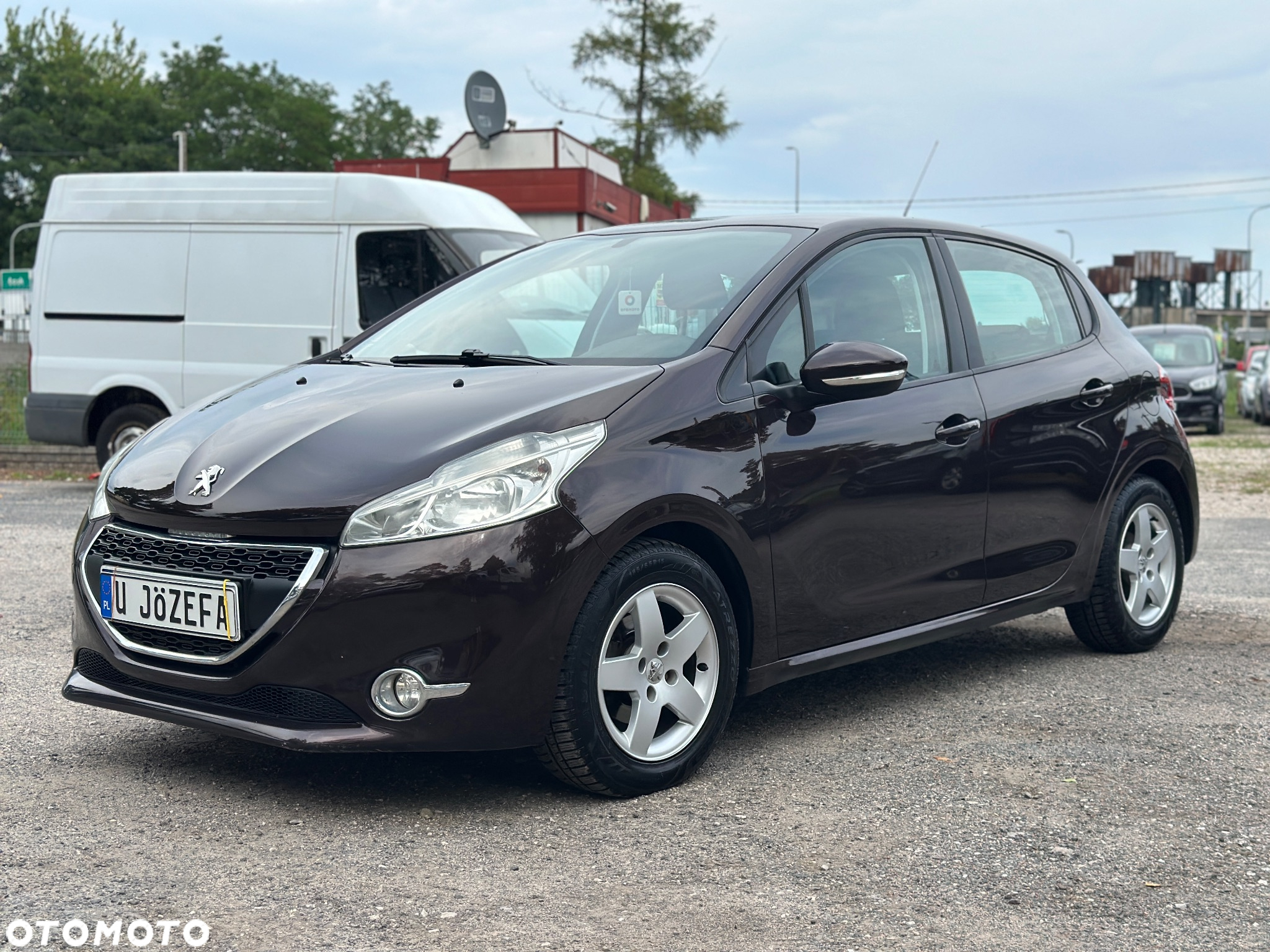Peugeot 208 82 VTI Allure - 2
