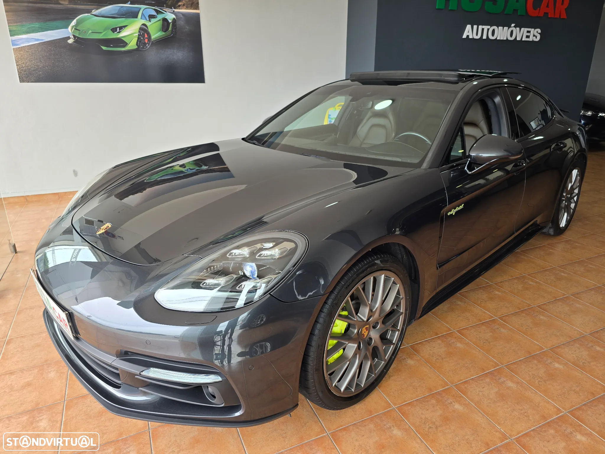 Porsche Panamera 4 E-Hybrid Executive - 30