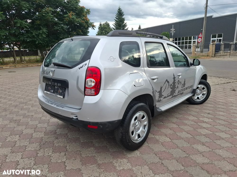 Dacia Duster 1.6 16V 105 4x4 Prestige - 4