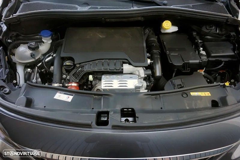 Peugeot 2008 1.2 PureTech Crossway - 28