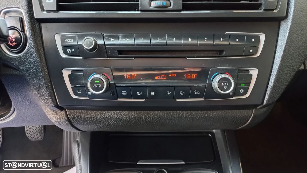 BMW 116 d EDynamics Line Sport — fotografia 10