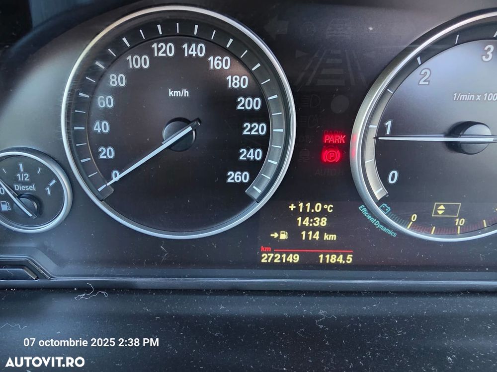 BMW Seria 5 520d - 7