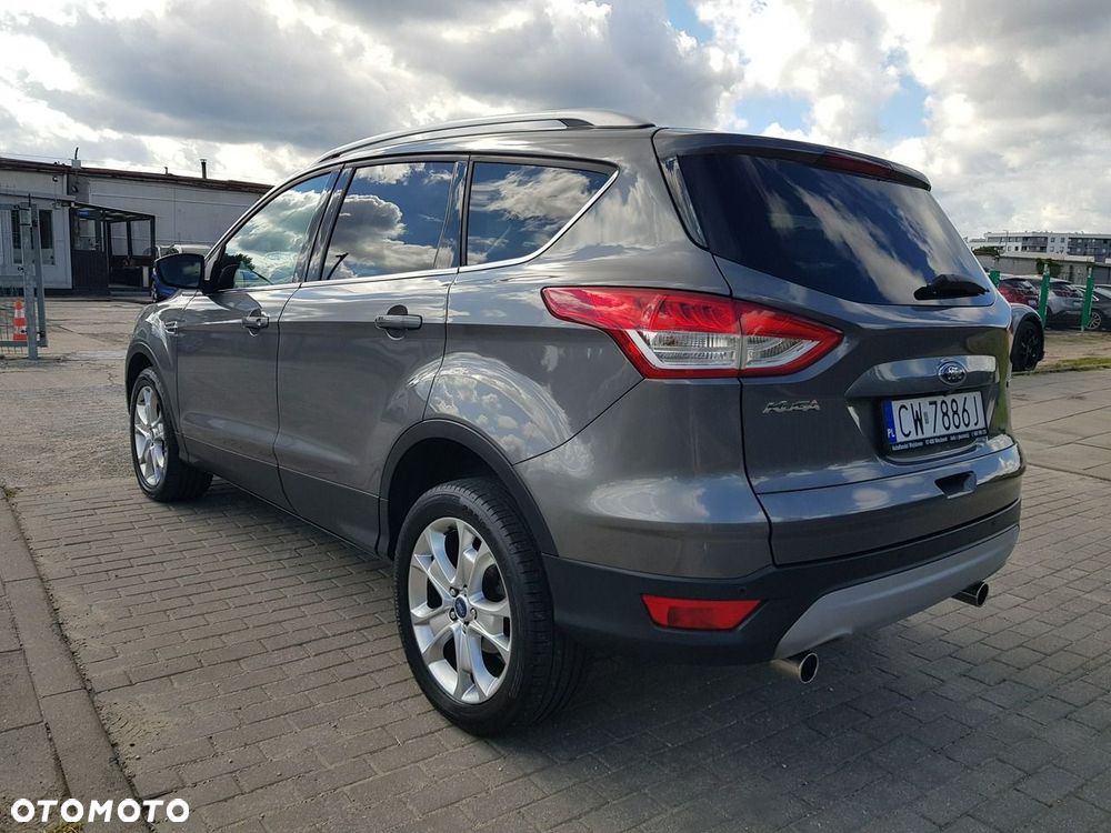 Ford Kuga 1.6 EcoBoost 2x4 Titanium - 7