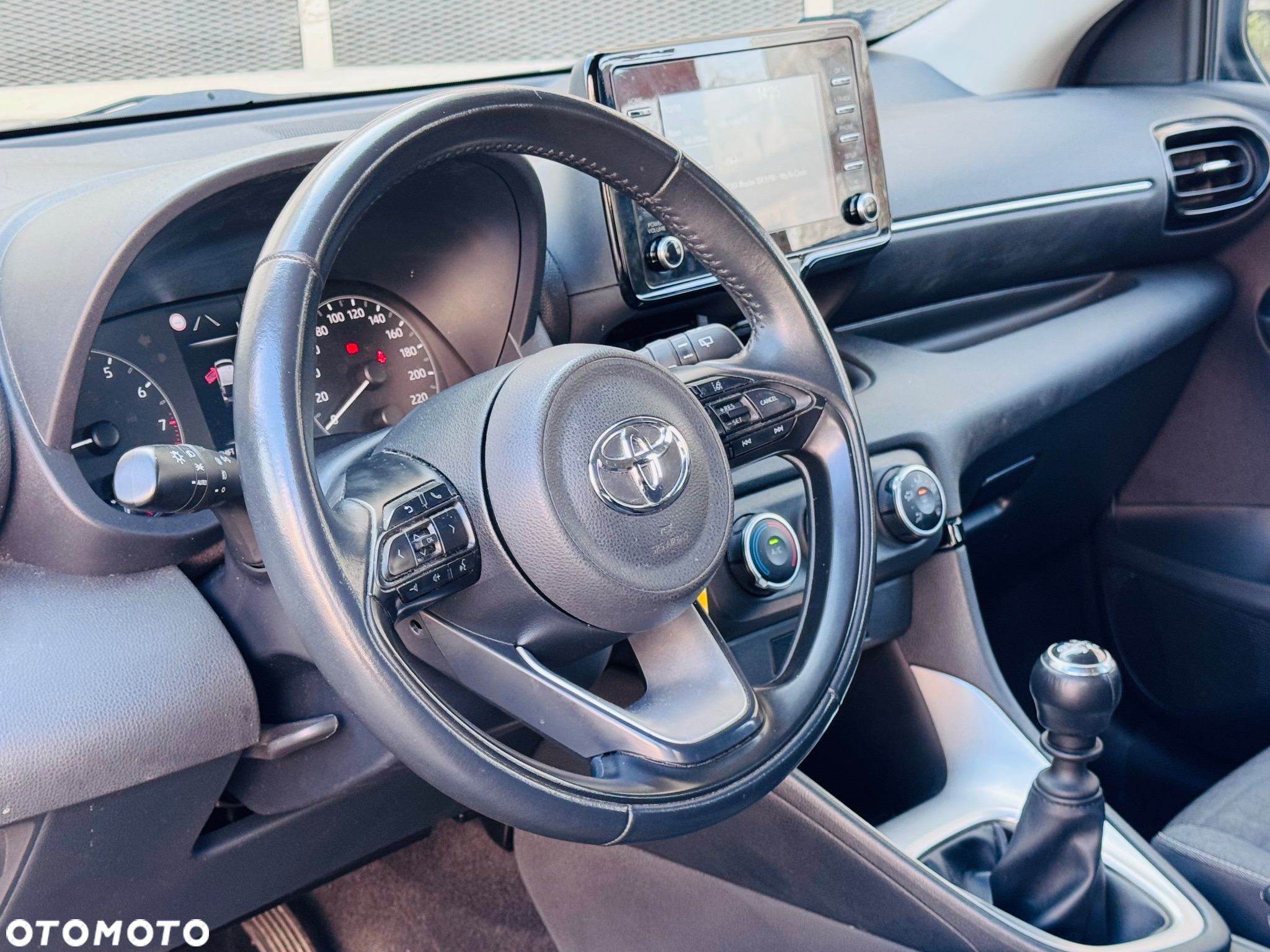 Toyota Yaris - 28
