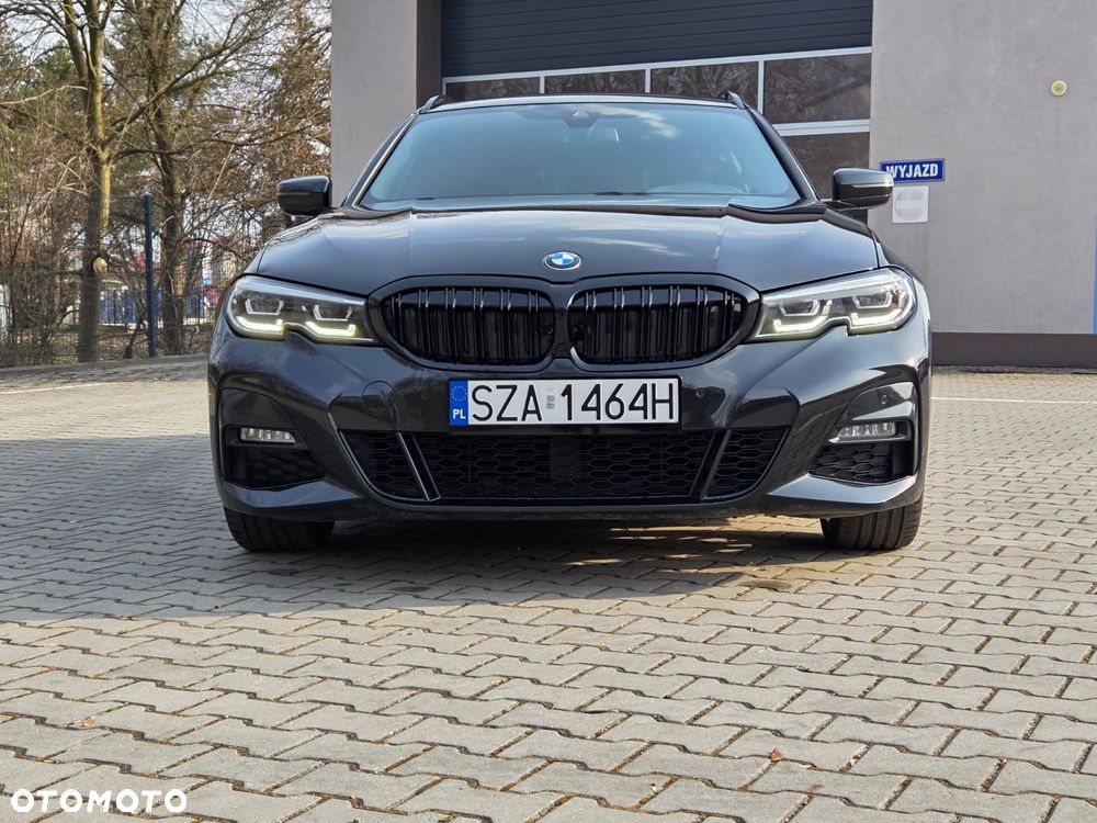 BMW Seria 3 320d xDrive Edition M Sport Shadow - 21