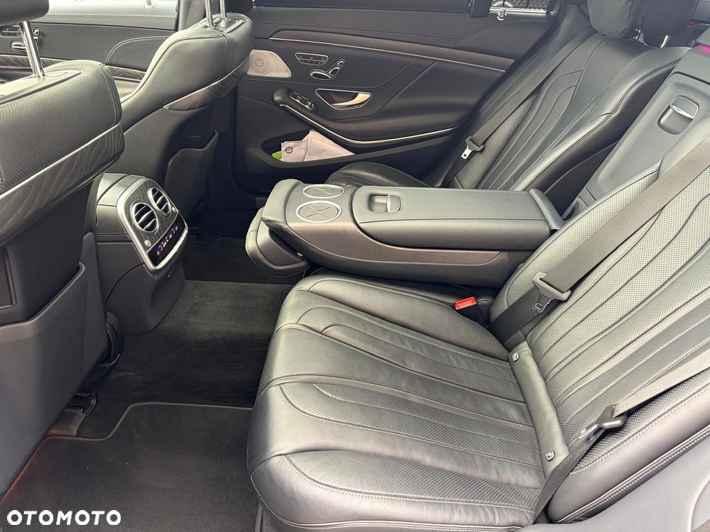 Mercedes-Benz Klasa S 400 d 4-Matic L 9G-TRONIC - 17