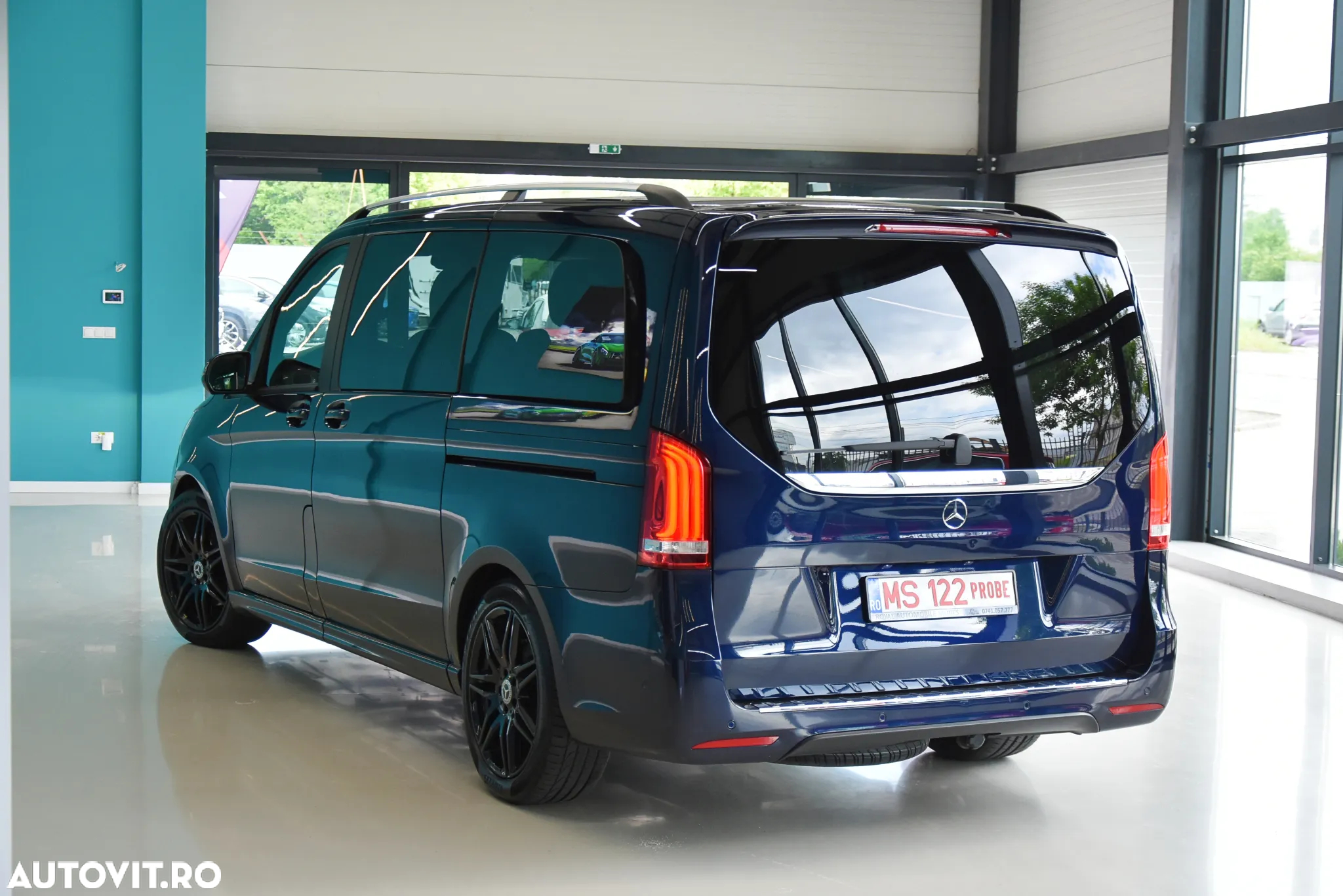 Mercedes-Benz V 250 d Combi Lung 190 CP RWD 9AT Exclusive - 4