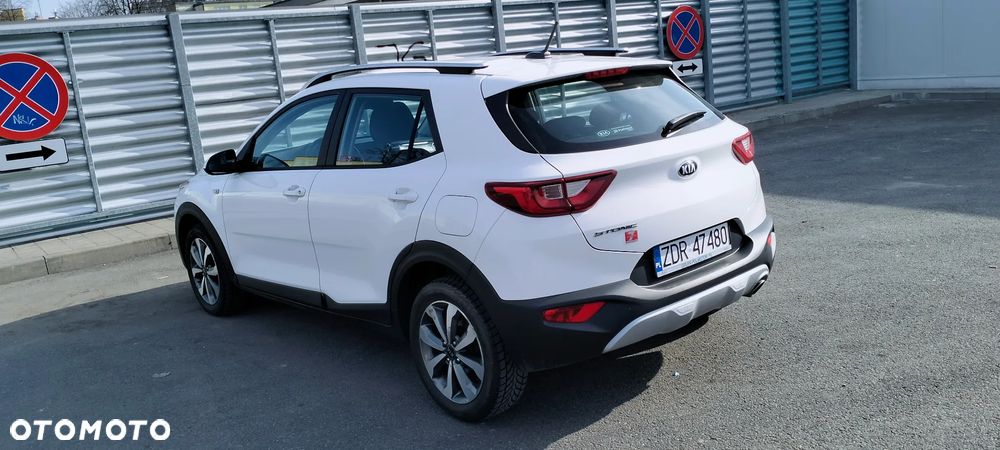 Kia Stonic 1.2 M - 3