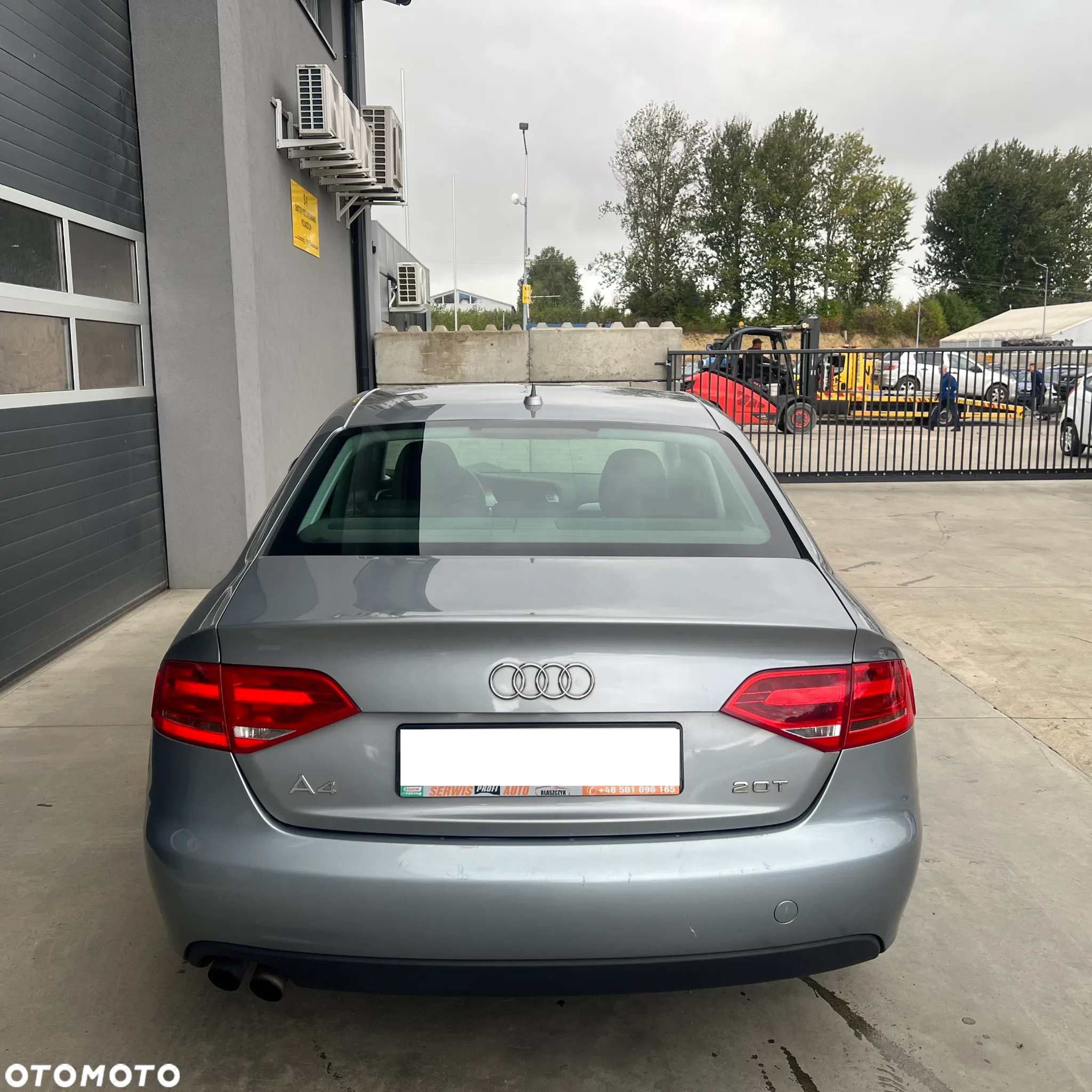 Audi A4 - 8