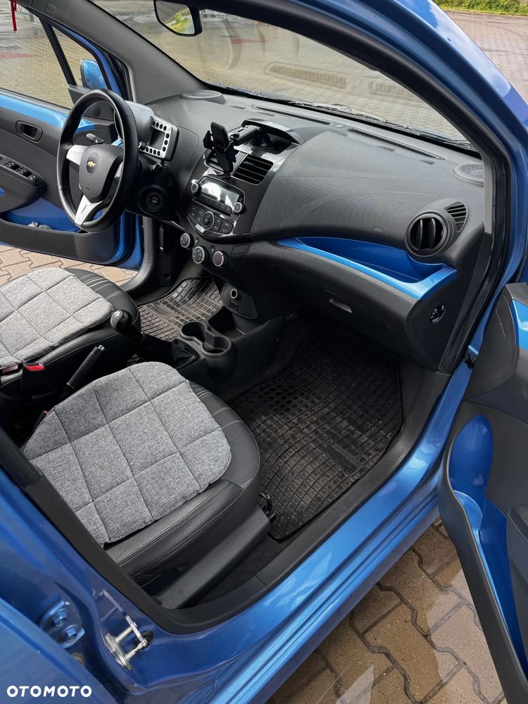 Chevrolet Spark 1.2 LTZ - 6