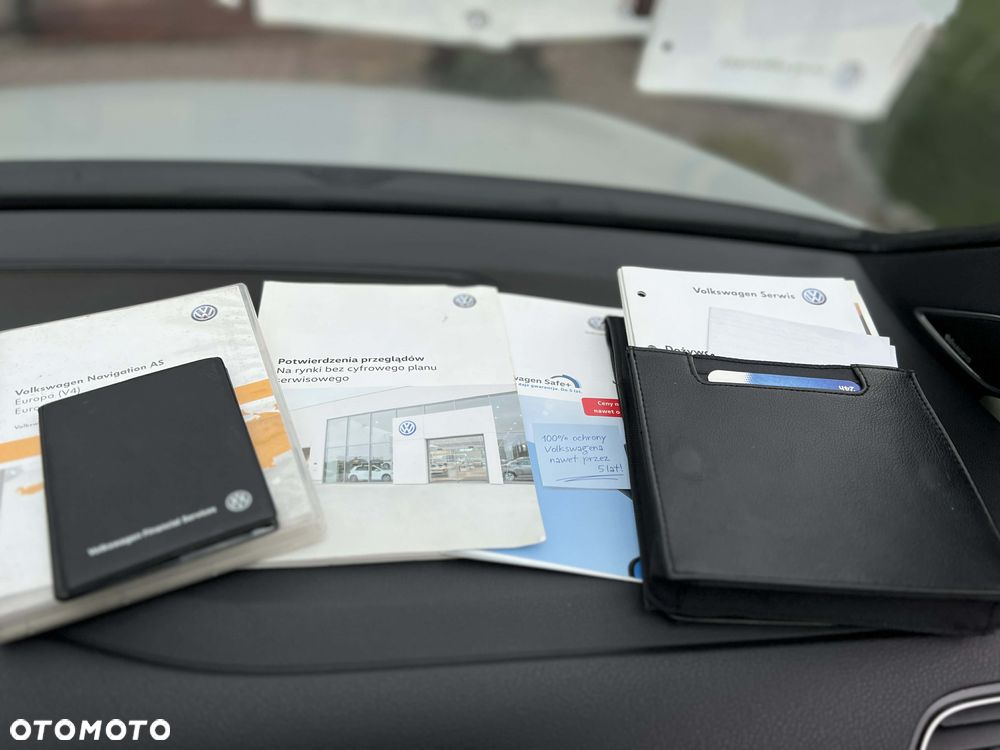 Volkswagen Golf - 10