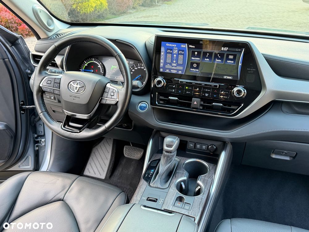 Toyota Highlander 2.5 Hybrid Executive - 26