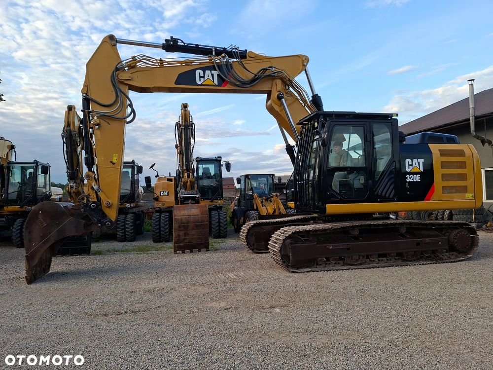 Caterpillar CAT 320 EL - 1