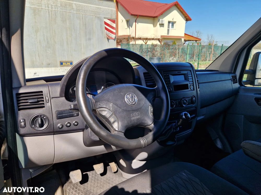 Volkswagen Crafter - 17