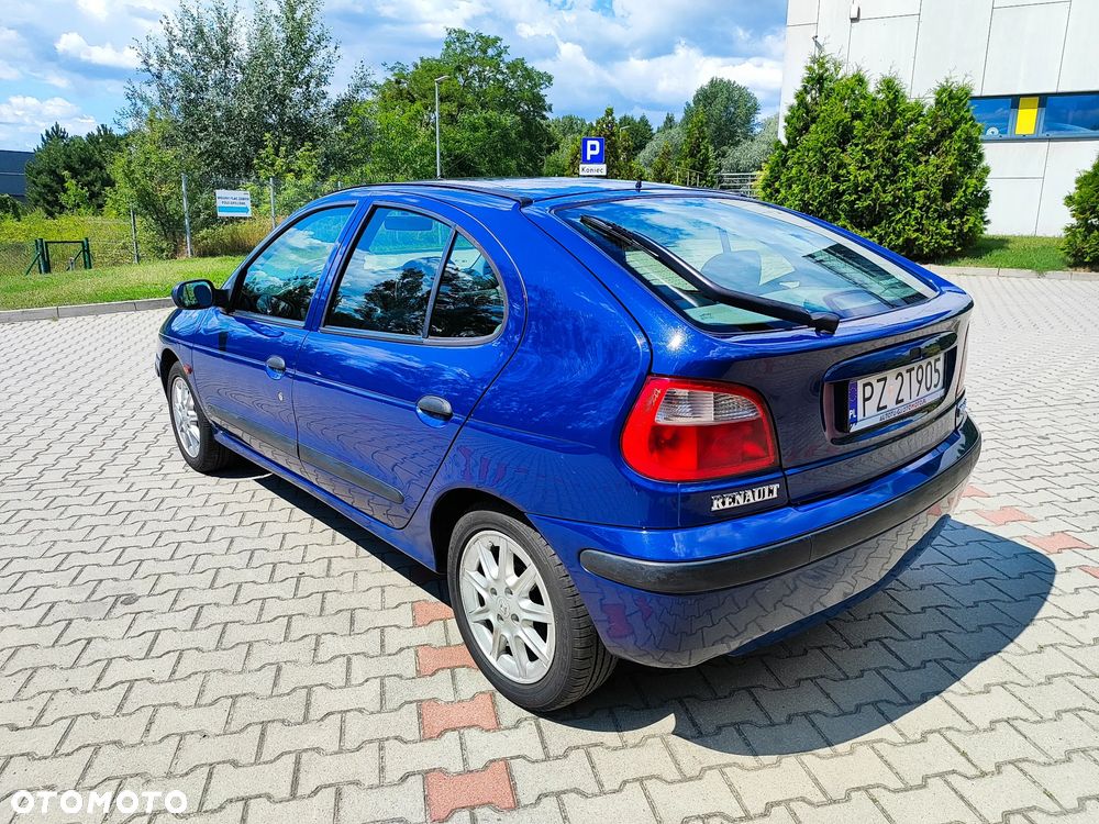Renault Megane 1.4 16V Expression - 3