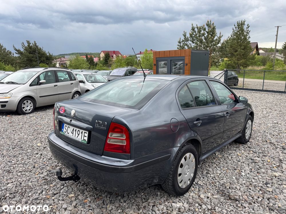 Skoda Octavia 1.6 Tour - 2