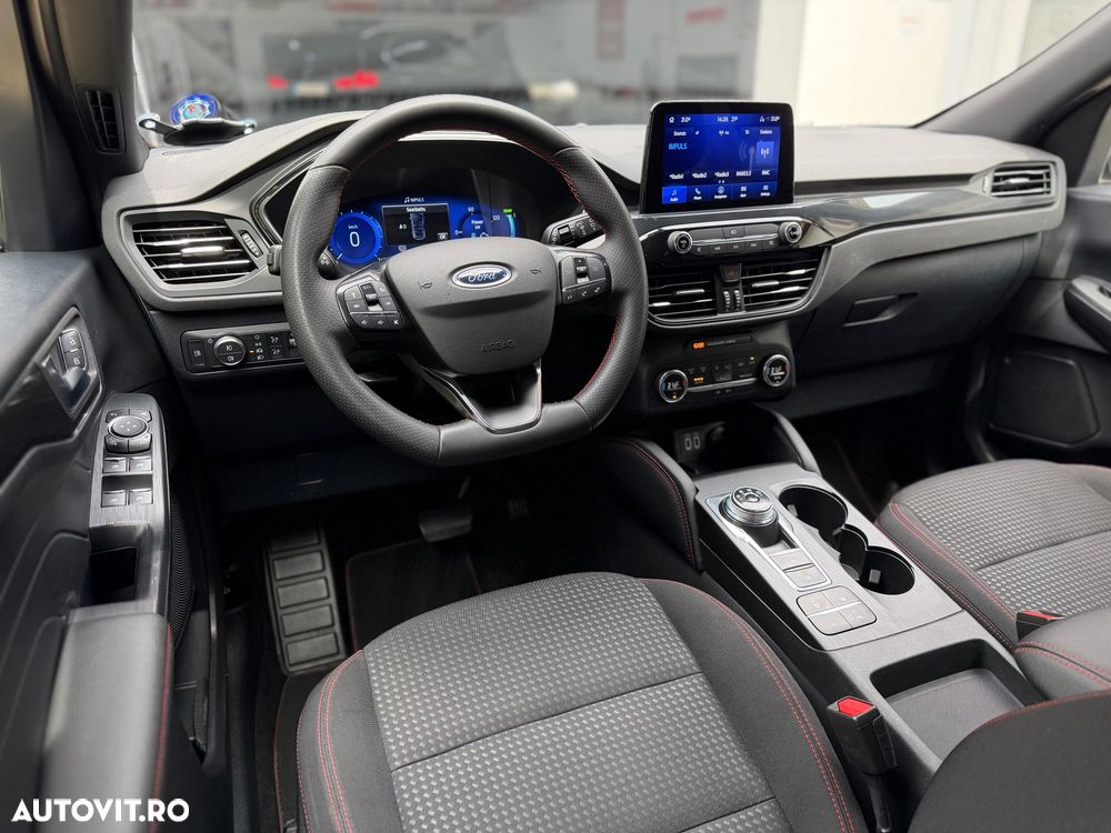 Ford Kuga 2.5 Duratec PHEV ST-LINE X - 10