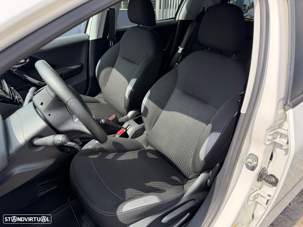 Peugeot 208 82 VTI Style — fotografia 20
