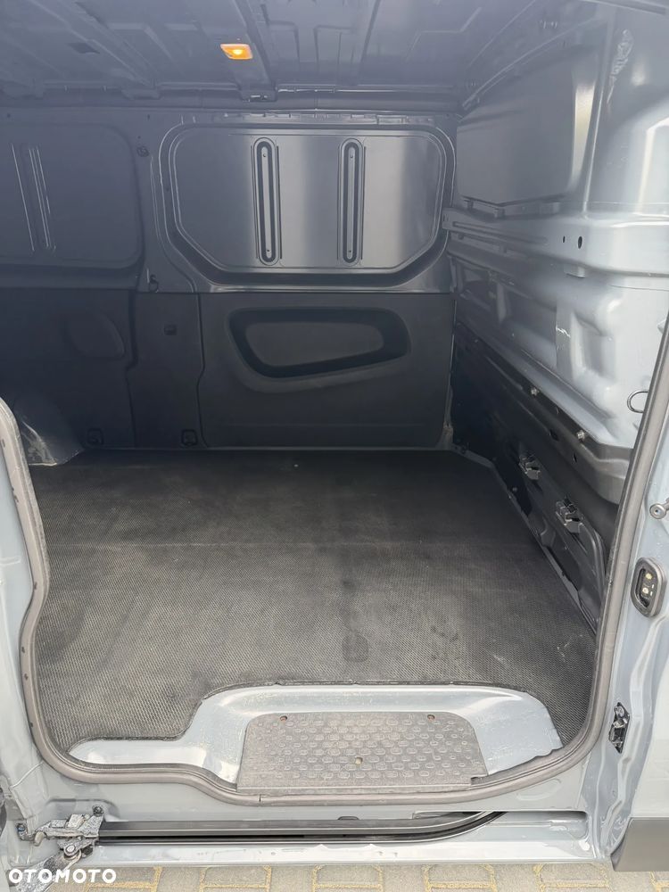 Renault TRAFIC - 27