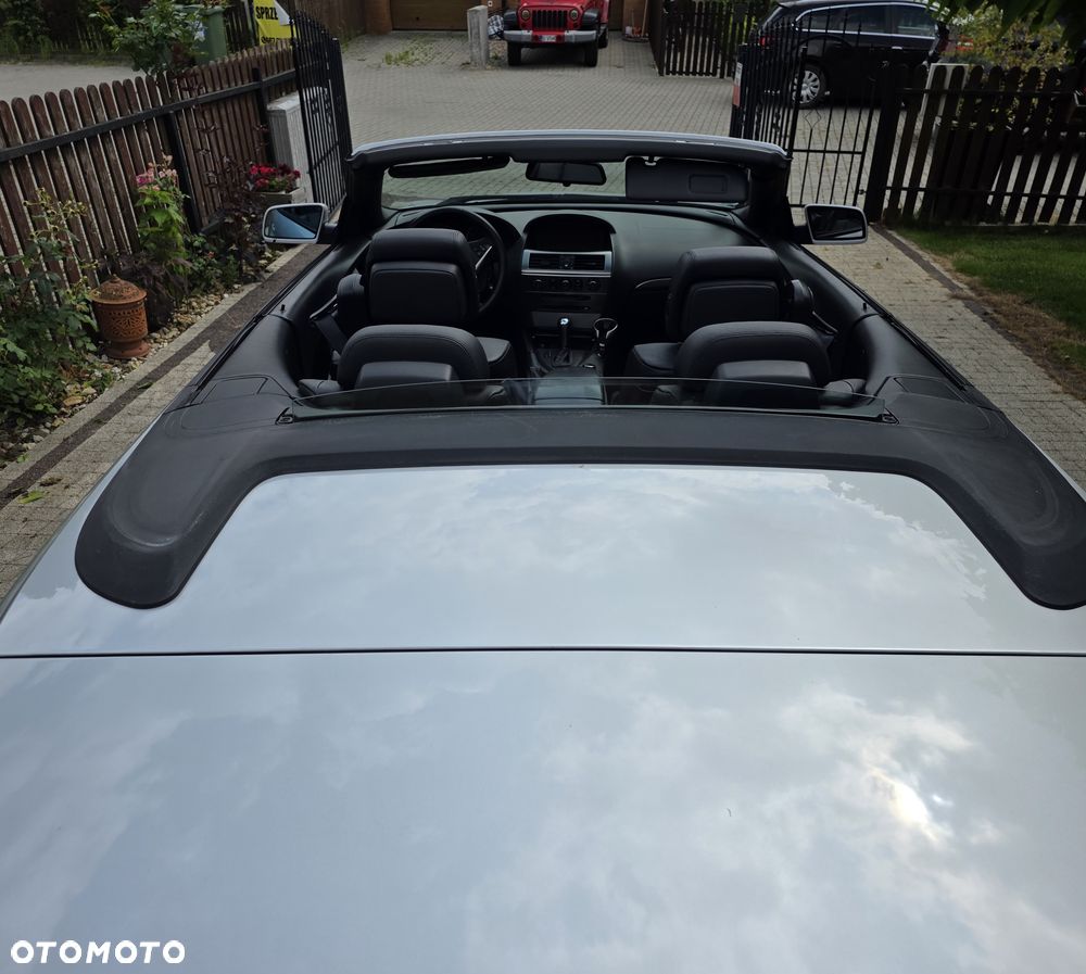 BMW Seria 6 630 i - 12