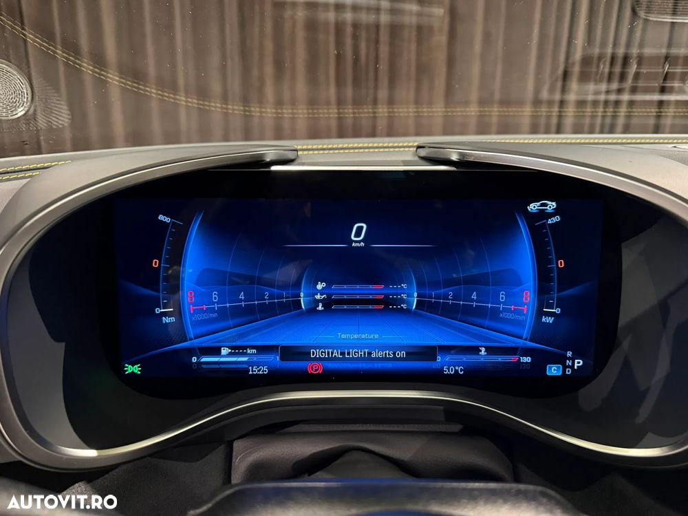 Mercedes-Benz AMG GT - 32