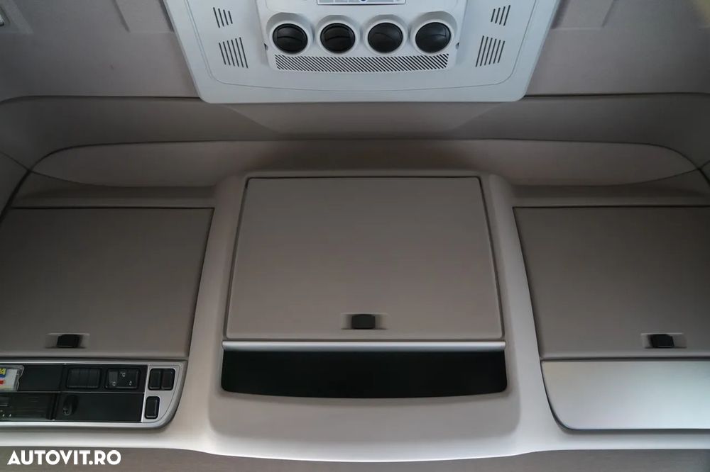 DAF XF 530 / RETARDER / I-PARK COOL / CABINĂ SUPER SPACE / COMPLET AIRMATIC / 100% ANVELOPE / JANTE DIN ALIAJ - 34