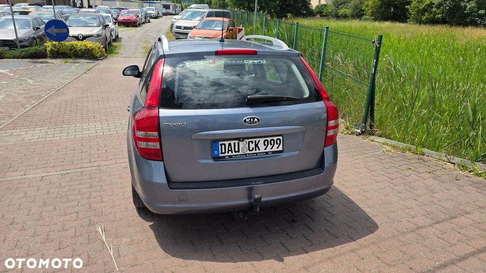 Kia Ceed 1.4 CVVT LX - 21