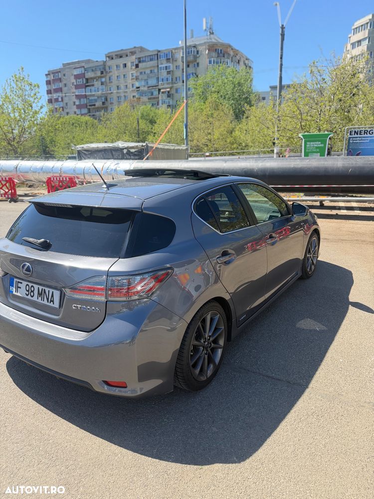 Lexus CT 200h Aut. F Sport - 8