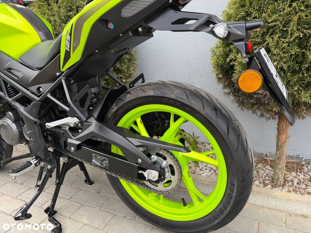 Benelli BN 125 - 38