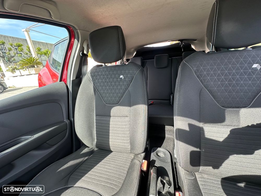 Renault Clio 1.5 dCi Limited - 13