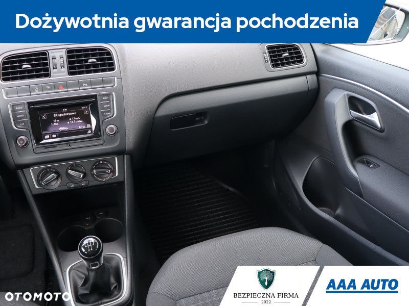 Volkswagen Polo - 10