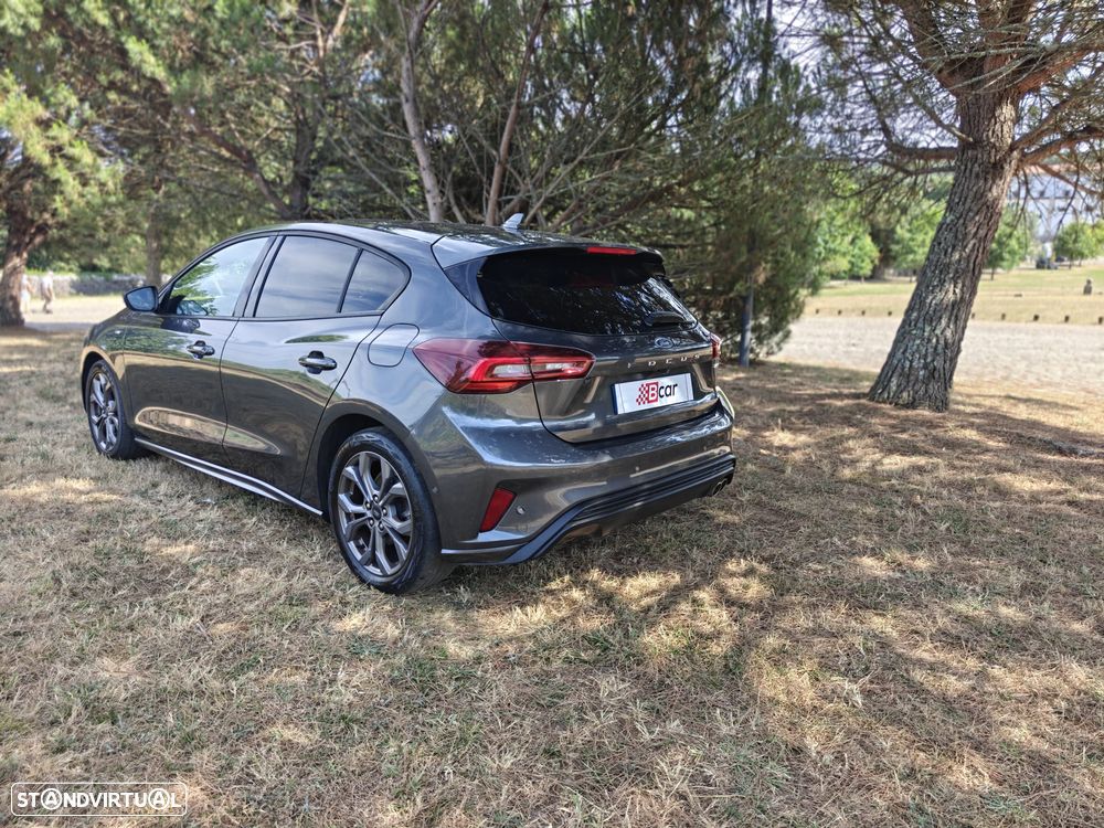 Ford Focus 1.0 EcoBoost MHEV ST-Line - 10